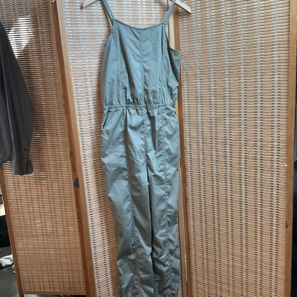 Abercrombie Kids Size 17/18 Twill Utility Jumpsuit Sage Green